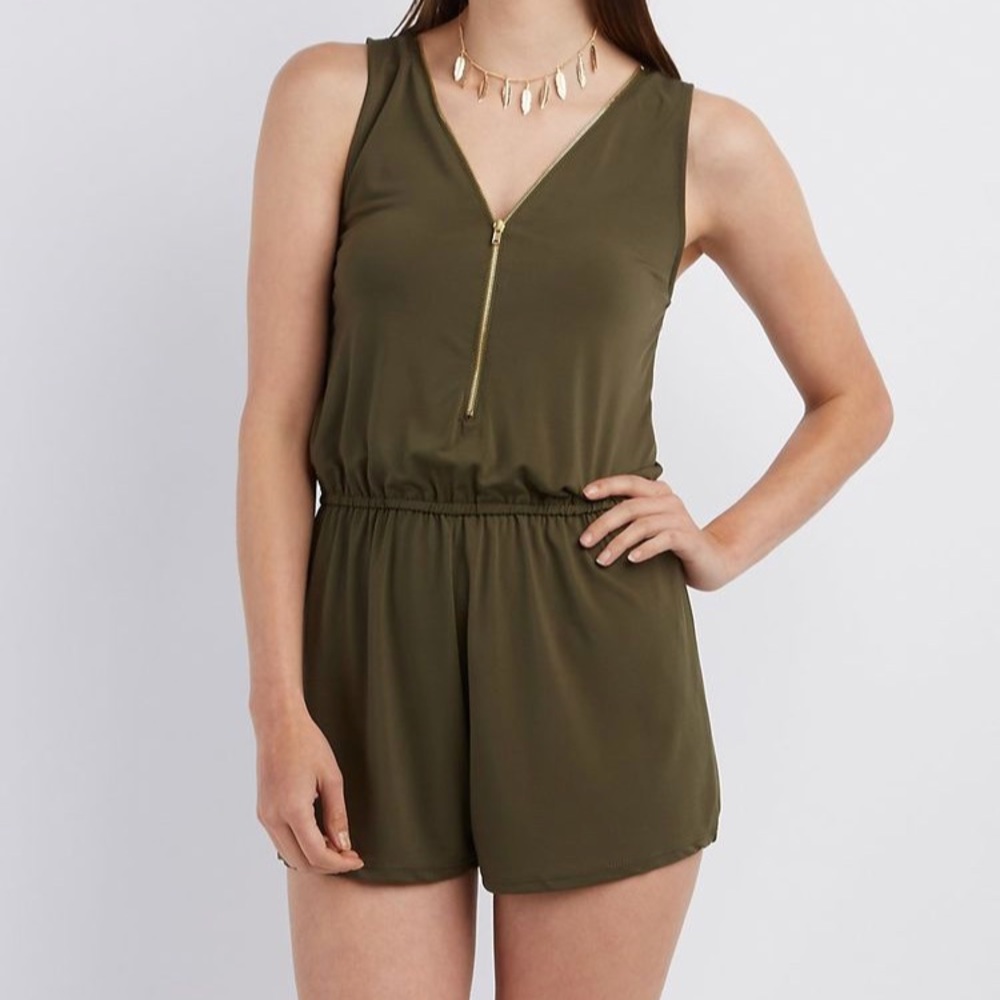 Papaya army green zip up romper